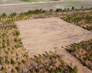 5 Hwy 6, Cross image