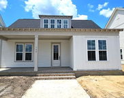 742 Blueway Avenue, Summerville image