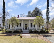 214 E Doty Avenue, Summerville image