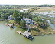10 Broomfield Lane, Beaufort image