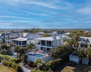 124 Charleston Boulevard, Isle Of Palms image