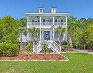 1535 Capel Street, Mount Pleasant image