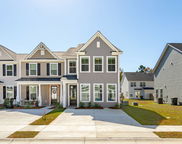 818 Alma Square Drive, Moncks Corner image
