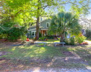 683 Edmonds Drive, Charleston image