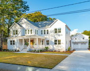 362 6th Avenue, Mount Pleasant image