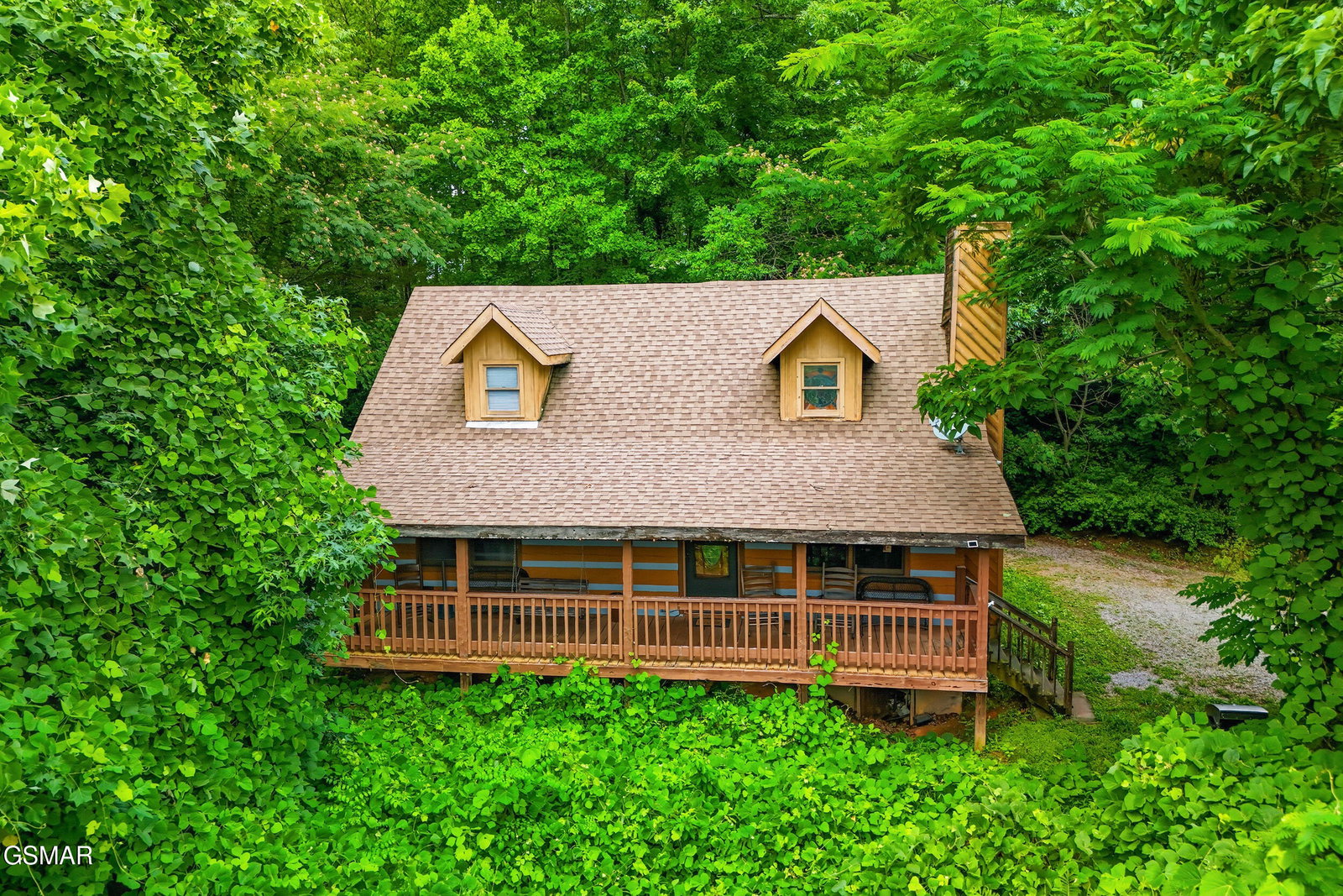 Smoky Mountain Log Cabins Priced $600,000 to $700,000 for Sale