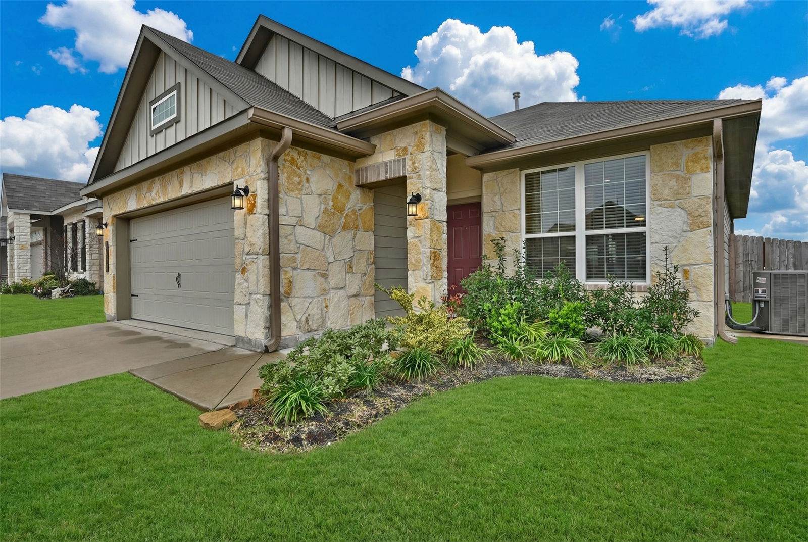 1443 Lake Ridge Dr, Brenham 77833 | 70757916 For Sale -  houston-neighborhoods.com