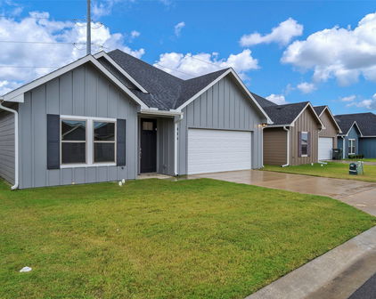 346 Preston Rd, Mabank