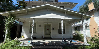 711 Glendale St, Dallas
