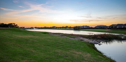 2418 San Marcos Dr, Forney