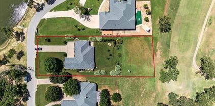 18070 Country Club Dr, Kemp