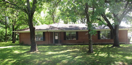 105 S Adams St, Kemp