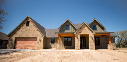 386 Dalton, Canton