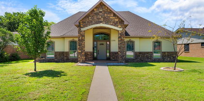 2206 Anders Dr, Mesquite