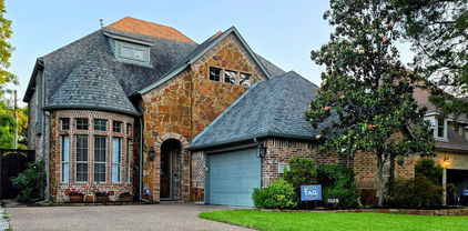 6222 Lakeshore Dr, Dallas