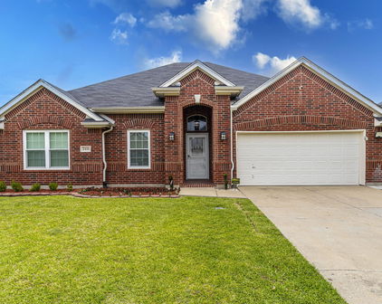 2111 Preston Trl, Forney