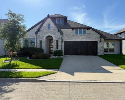 1094 Canterbury Ln, Forney