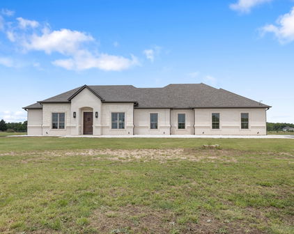 580 Vz County Road 3422, Wills Point