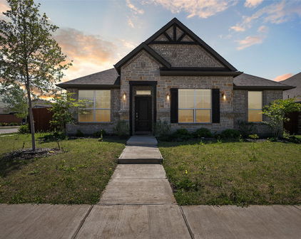 3731 Topeka Trl, Crandall