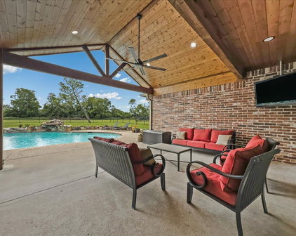 10353 W Dublin Dr, Forney