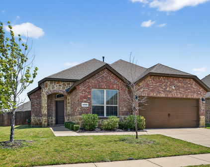 4008 Dusk Dr, Forney