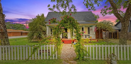 301 S Main St, Crandall