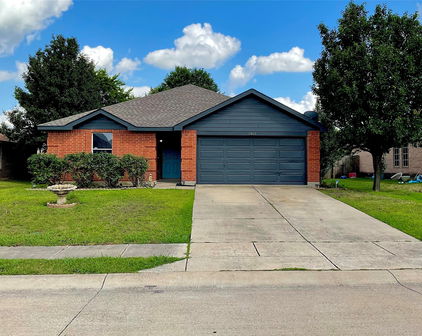 1812 Ridgecrest Dr, Terrell