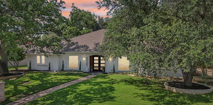 6625 Rolling Vista Dr, Dallas