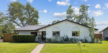 1102 Wake Dr, Richardson