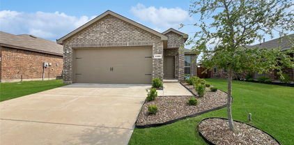 1192 Norias Dr, Forney