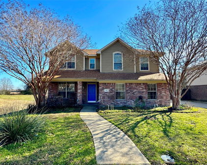 140 Redwood Ln, Terrell