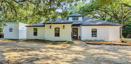 12013 Amy Ln, Terrell