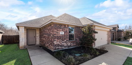 850 Levi Ln, Forney