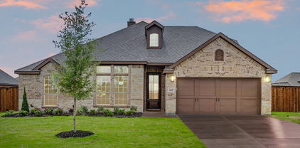 612 Tenor Dr, Forney