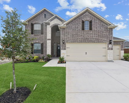 3726 Blooming Prairie Dr, Crandall