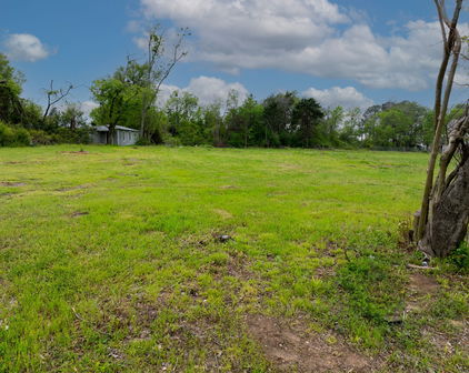 000 Boone St, Terrell