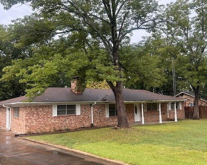 205 Short St, Canton
