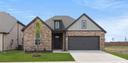 1220 Redcoat Dr, Forney