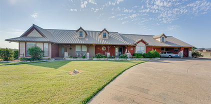 2049 S Munson Rd, Royse City