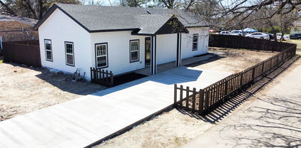 400 New Hope, Terrell