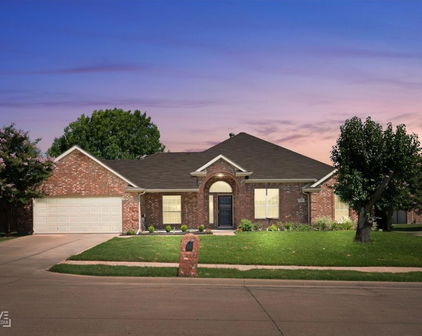 300 Glen Oak Trl, Forney