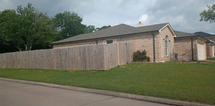 101 Jackson Dr, Terrell