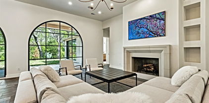 137 Ambrosia Ln, Heath