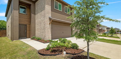 1116 Old Oaks Dr, Forney