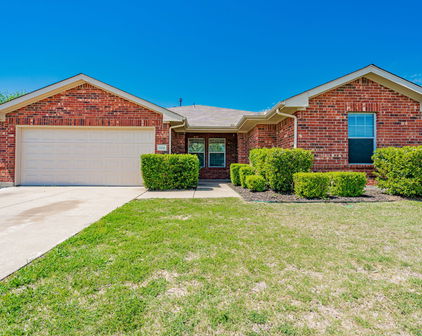 102 Stoney Creek Ln, Terrell