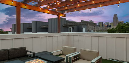 1771 Mccoy St Unit 401, Dallas