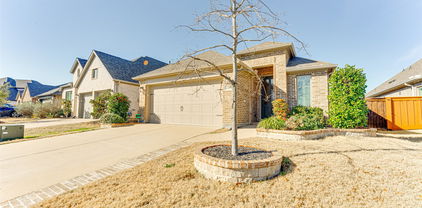 2207 Harlow Ln, Forney