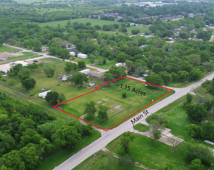 600 W Main St, Quinlan