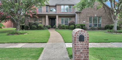 303 Normandy Ln, Heath