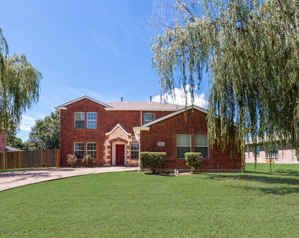 2102 Northridge Dr, Forney